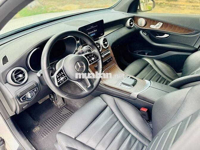Mercedes Benz GLC 2021 200 4Matic - 89000 km