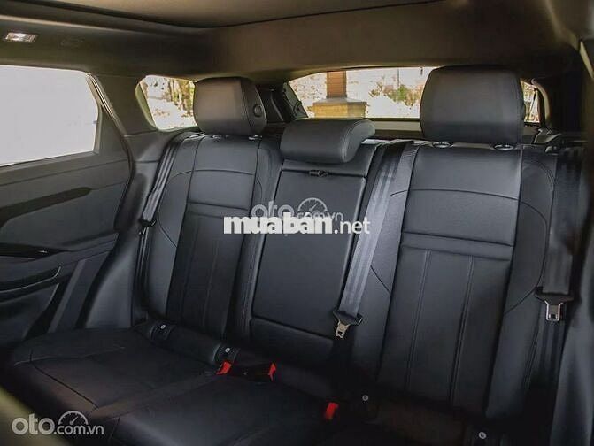 Land Rover Range Rover Evoque R-Dynamic SE 2025