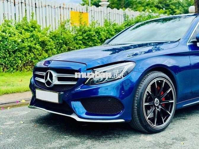 Mercedes Benz C Class 2017 C300 AMG - 60000 km