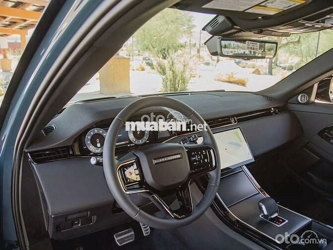 Land Rover Range Rover Evoque R-Dynamic SE 2025