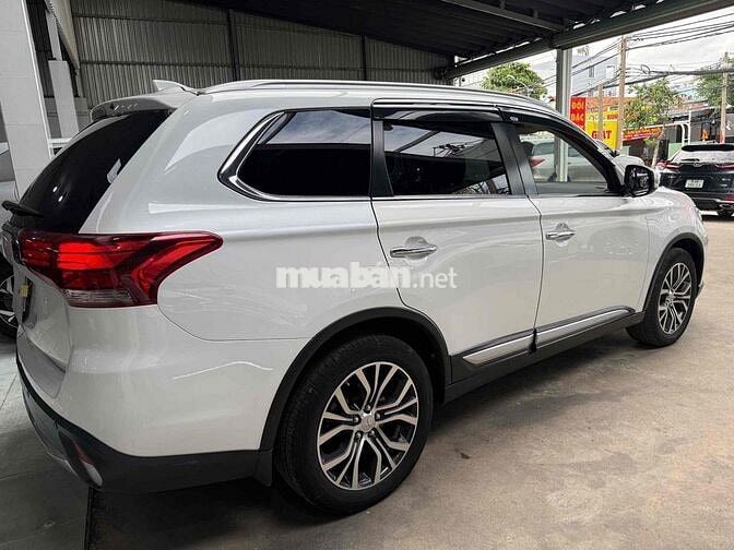 Mitsubishi Outlander 2019 2.0 CVT Premium - 70000