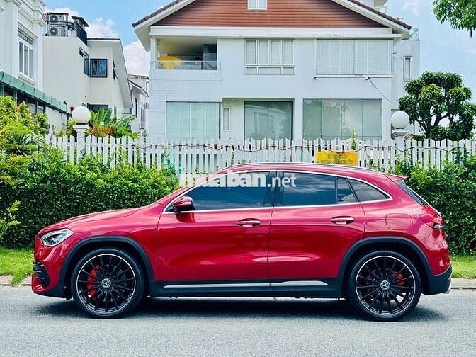 Mercedes GLA45S nhập Đức 2022 siêu lướt 4,500 Km