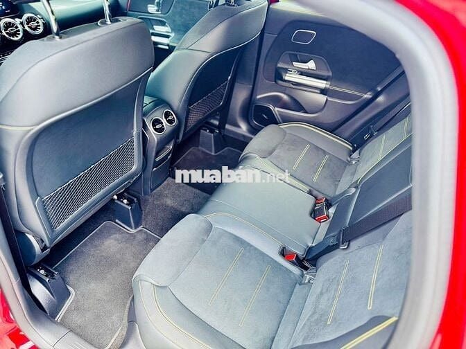 Mercedes GLA45S nhập Đức 2022 siêu lướt 4,500 Km