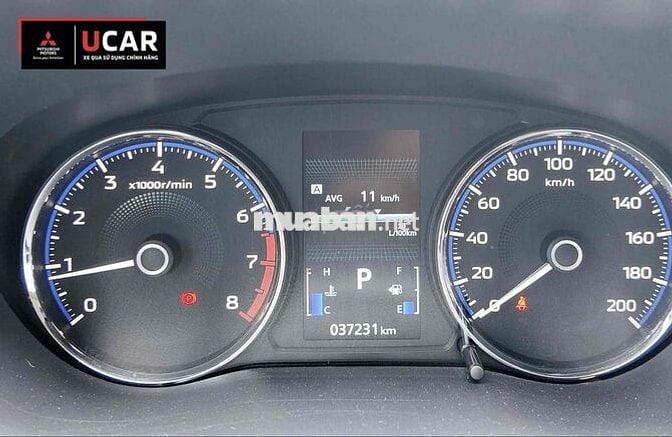 MITSUBISHI XPANDER PREMIUM BẠC 2023 - 37.000km