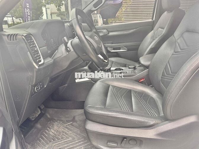 Ford Everest 2023 Titanium+ 2.0 AT 4x4 - 43000 km