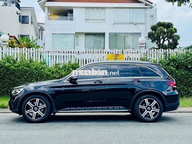 Mercedes GLC200 4Matic SX2020 xe đẹp cam kết chuẩn