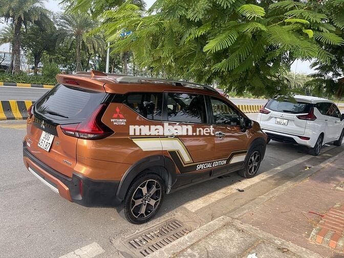 Mitsubishi Xpander Cross 2020 AT - 100000 km