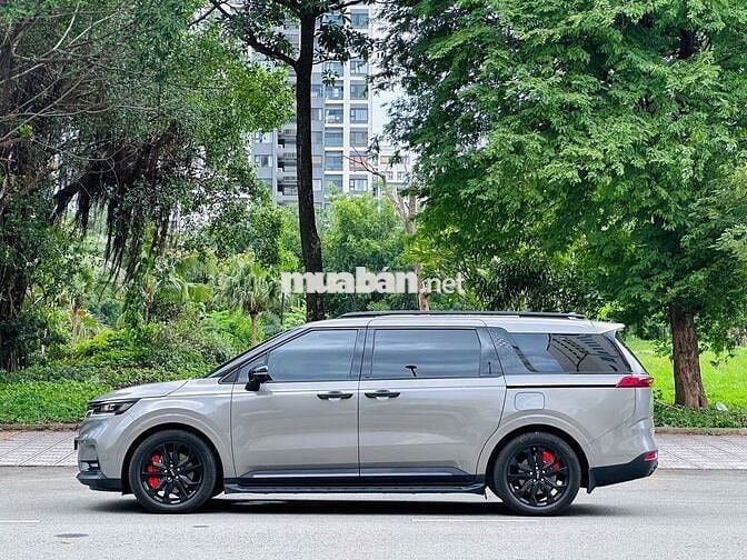 Kia Carnival 2023 Signature dầu full LS, có vay NH