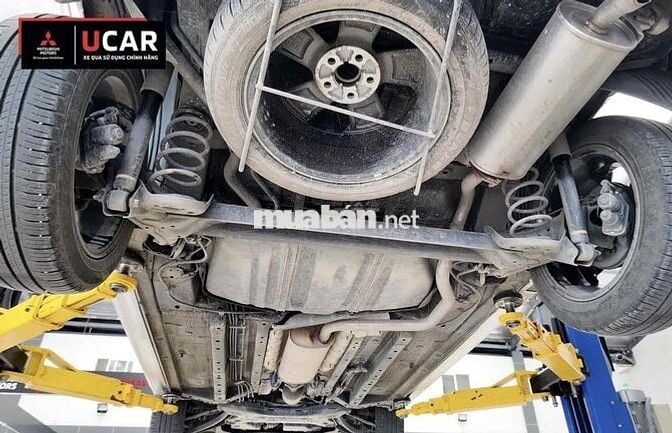 MITSUBISHI XPANDER PREMIUM BẠC 2023 - 37.000km
