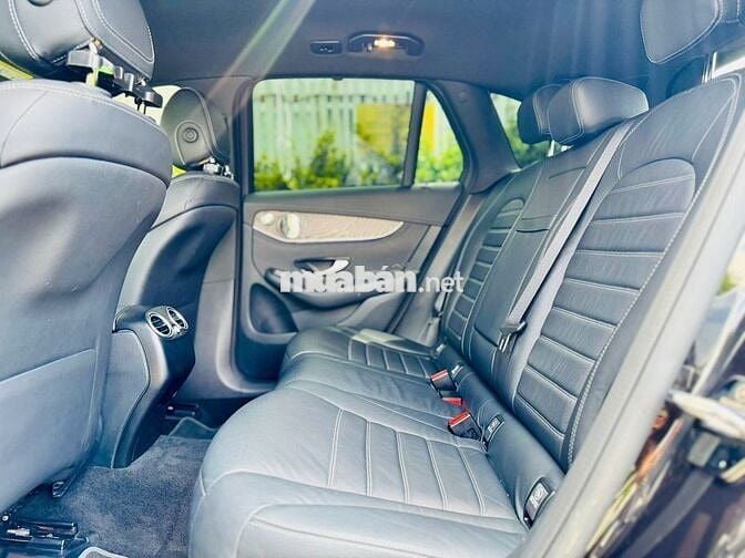 Mercedes GLC200 4Matic SX2020 xe đẹp cam kết chuẩn