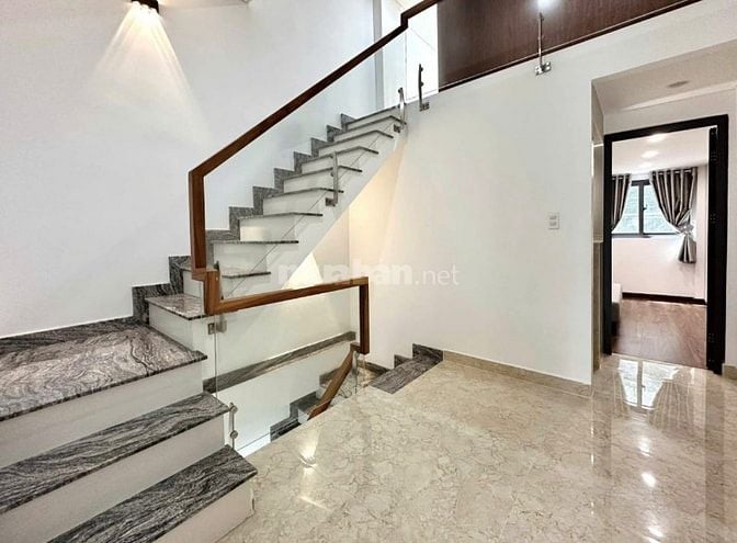 Sốc! Bán nhà siêu phẩm ở Đường Xô Viết Nghệ Tĩnh, Phường 26, Bình Thạn