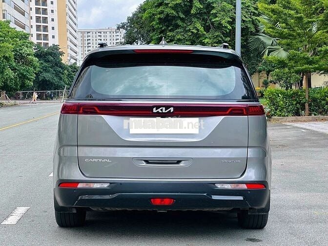 Kia Carnival 2023 Signature dầu full LS, có vay NH