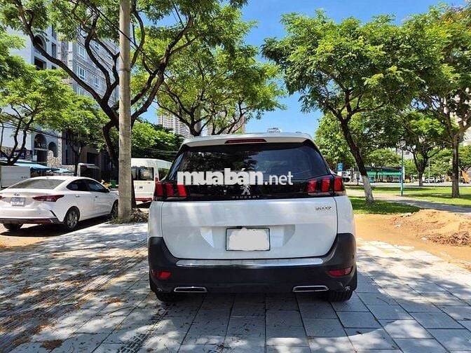 PEUGEOT 5008 SX 2018