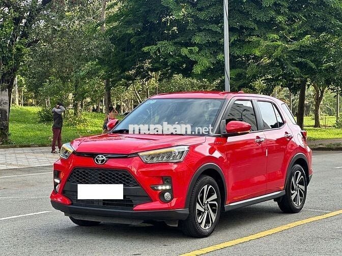 Toyota Raize 2024 nhập khẩu siêu lướt, vay NH 70%