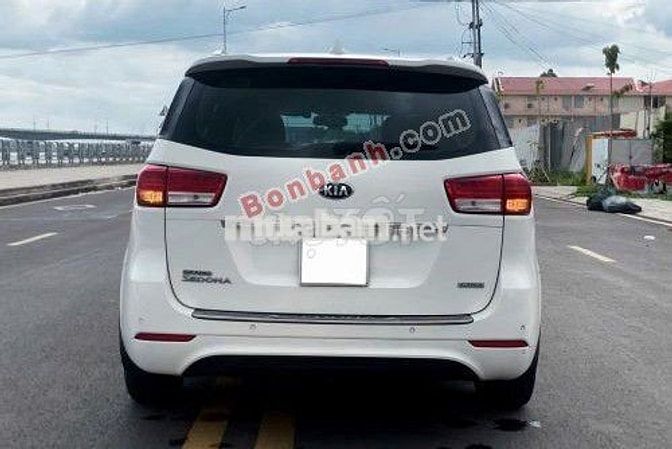 Kia Sedona 2.2L DAT 2017