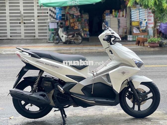 AB Trắng máy zin êm.Áo đẹp keng