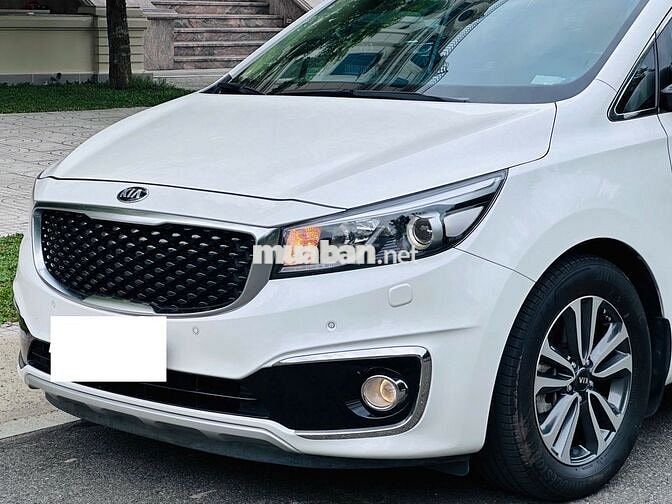 Kia Sedona 2018 xăng, xe đẹp full LS, có bảo hành