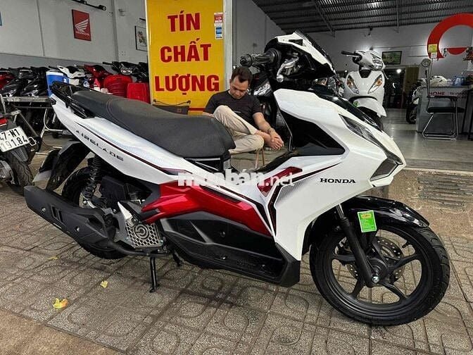 Ab 2021 Phố