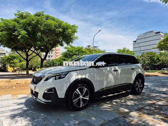 PEUGEOT 5008 SX 2018