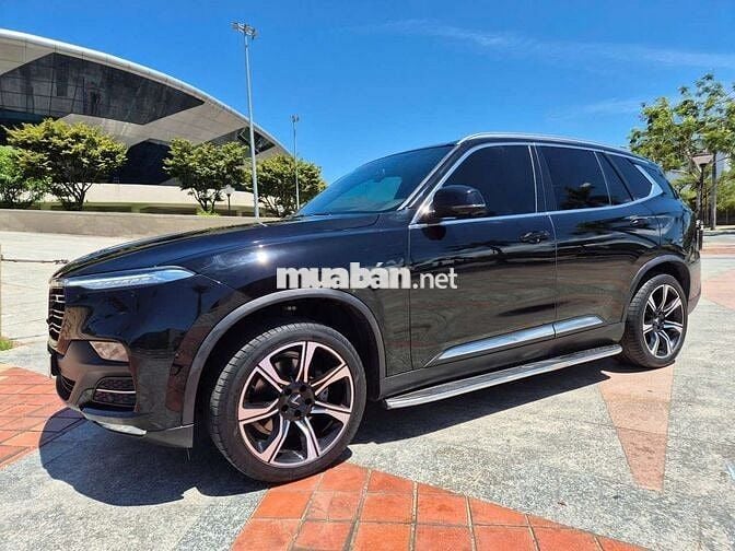 VINfAST LUX SA PREMIUM sx 2020