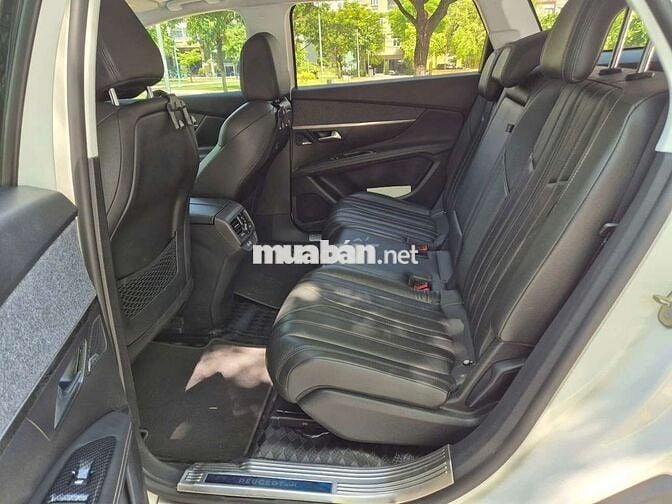 PEUGEOT 5008 SX 2018