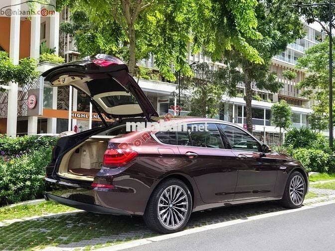 BMW 5 Series 528i GT 2017 - 860 Triệu