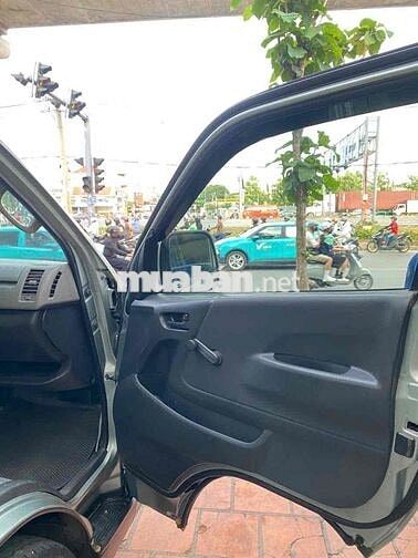 Toyota Hiace 2011 Máy Dầu 2.5 - 220000 km