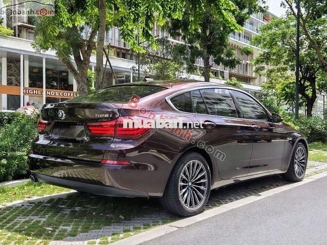 BMW 5 Series 528i GT 2017 - 860 Triệu