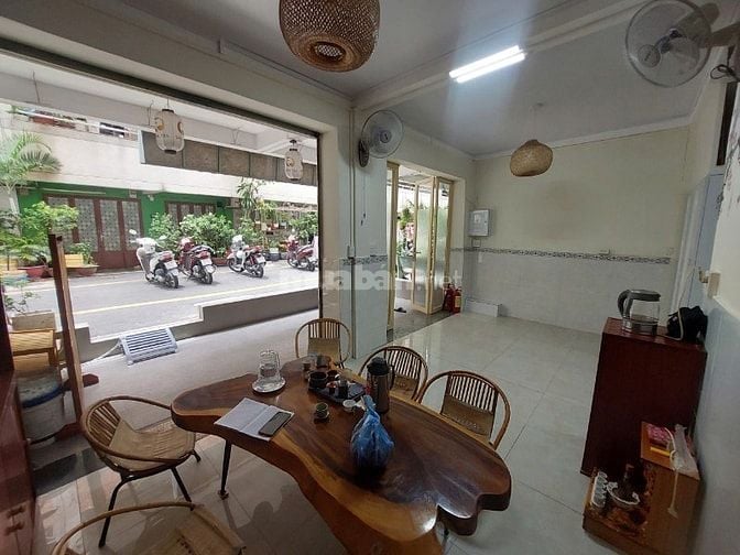 Cần bán căn hộ tầng trệt chung cư 482A Nơ Trang Long