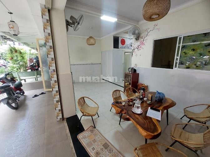 Cần bán căn hộ tầng trệt chung cư 482A Nơ Trang Long
