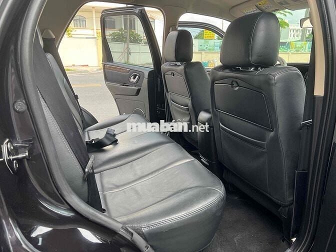Hãng xe bán FORD ESCAPE XLT 4x4 2012
