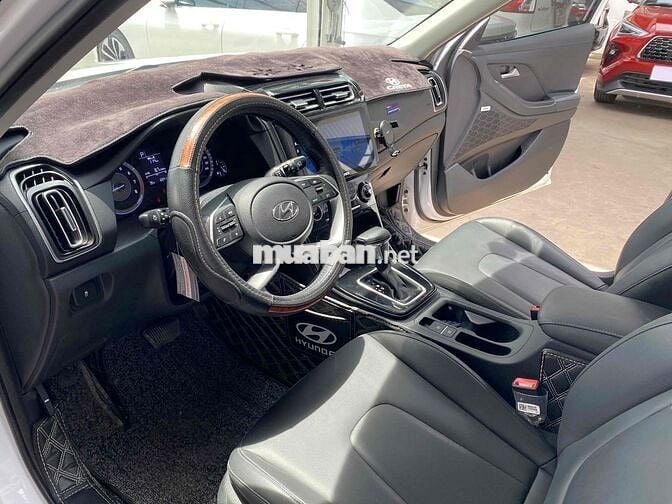 Hyundai Creta 2022 1.5 Đặc biệt - 12000 km