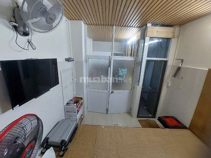 Cần bán căn hộ tầng trệt chung cư 482A Nơ Trang Long