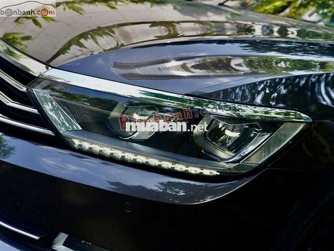 Volkswagen Passat 1.8 Bluemotion 2017 - 525 Triệu