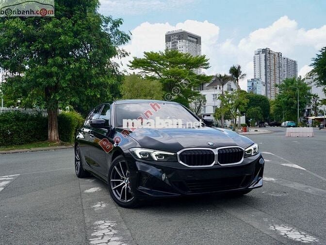BMW 3 Series 320i Sport Line 2023