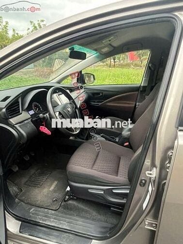 Toyota Innova E 2.0 MT 2021 - 585 Triệu