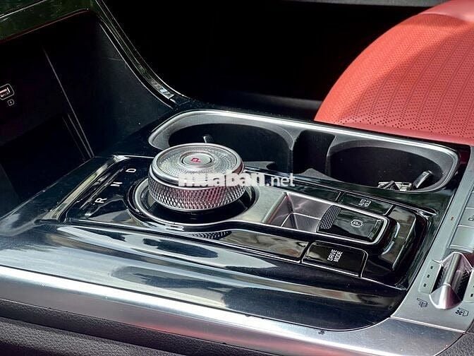 Kia Carnival 2022 2.2D Premium 7S, xe có bảo hành