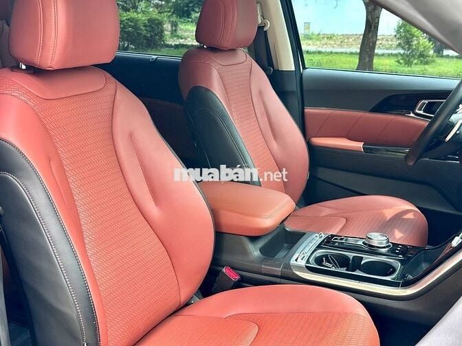 Kia Carnival 2022 2.2D Premium 7S, xe có bảo hành