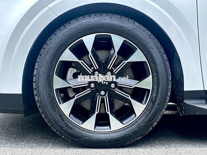 Kia Carnival 2022 2.2D Premium 7S, xe có bảo hành