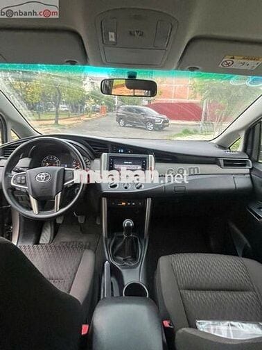 Toyota Innova E 2.0 MT 2021 - 585 Triệu