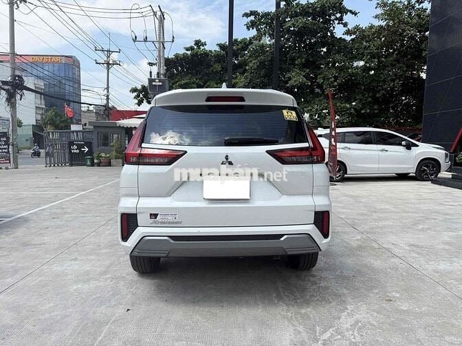 Mitsubishi Xpander 2022 AT Premium - 45000 km