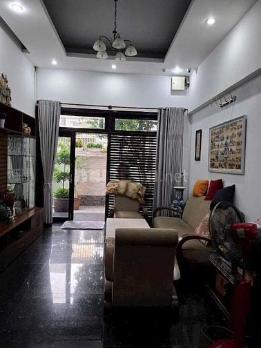 BIỆT THỰ ĐƯỜNG HOÀNG HOA THÁM, TÂN BÌNH NGAY GA T3