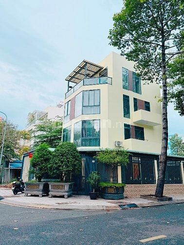 Bán Nhà Góc 2 Mặt Tiền 10x16m - 5 Tầng Giá 18,9 Tỷ Đầy Đủ Nội Thất