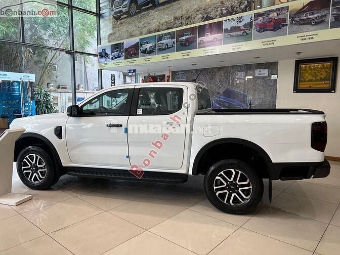 Ford Ranger Sport 2.0L 4x4 AT 2025 - 864 Triệu