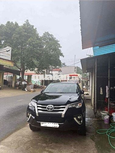 Toyota Fortuner 2018 2.4G 4x2 MT - 160000 km