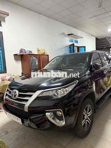 Toyota Fortuner 2018 2.4G 4x2 MT - 160000 km