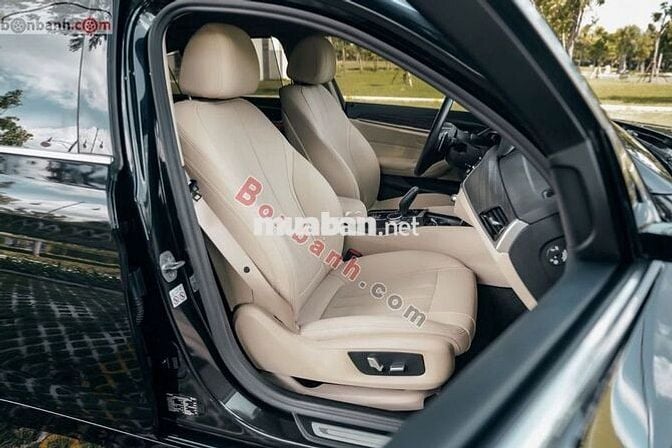 BMW 5 Series 520i Luxury Line 2022