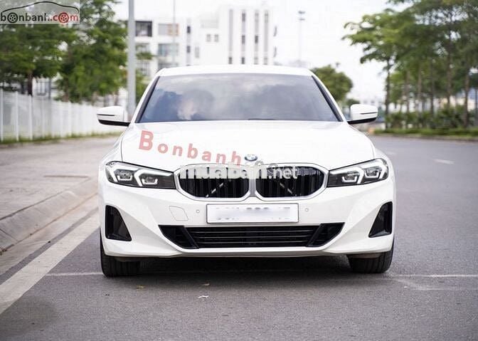 BMW 320i 2023 như mới