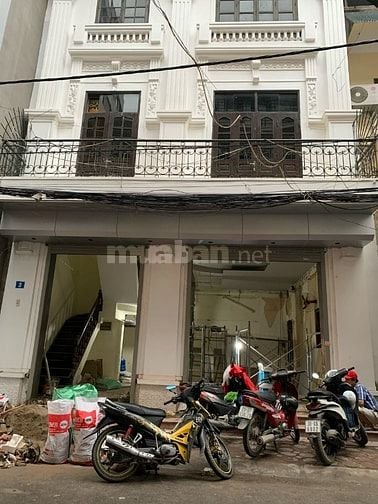 CHO THUÊ CẢ NHÀ, Số 3  Ngõ 68 Phố Quan Nhân, Phường Thanh Xuân 