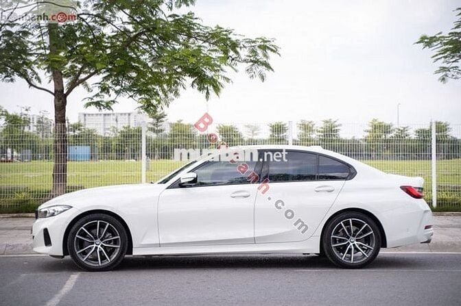BMW 320i 2023 như mới